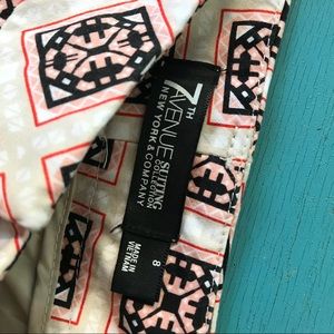 Patterned Cropped Pants